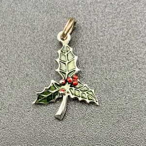 Vintage Sterling Silver By WELLS Holly Leaf Berries Christmas Enamel 925 Charm